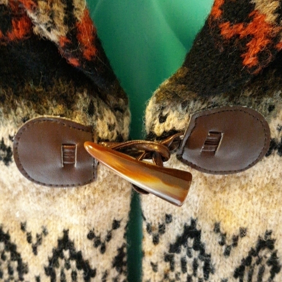 Susan Bristol small 100% wool sweater - Picture 2 of 3